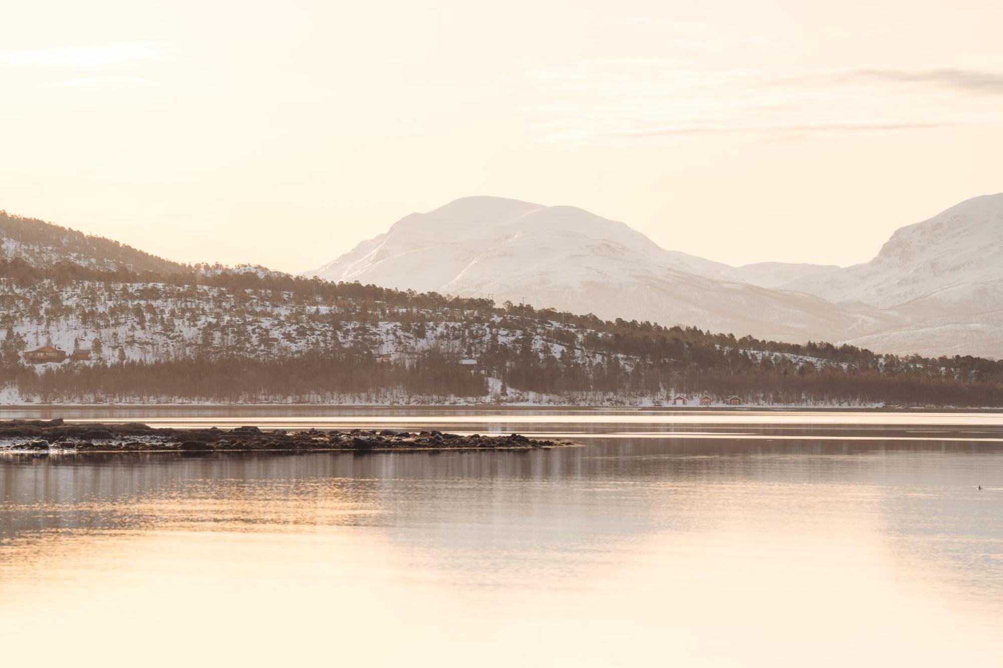 Norwegian Wild Villa Brygghaugen Buitenkant foto